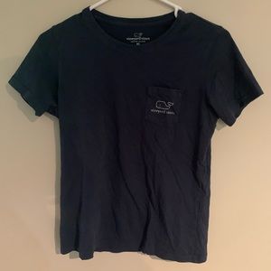 Women’s adult XS vineyard vines T-shirt